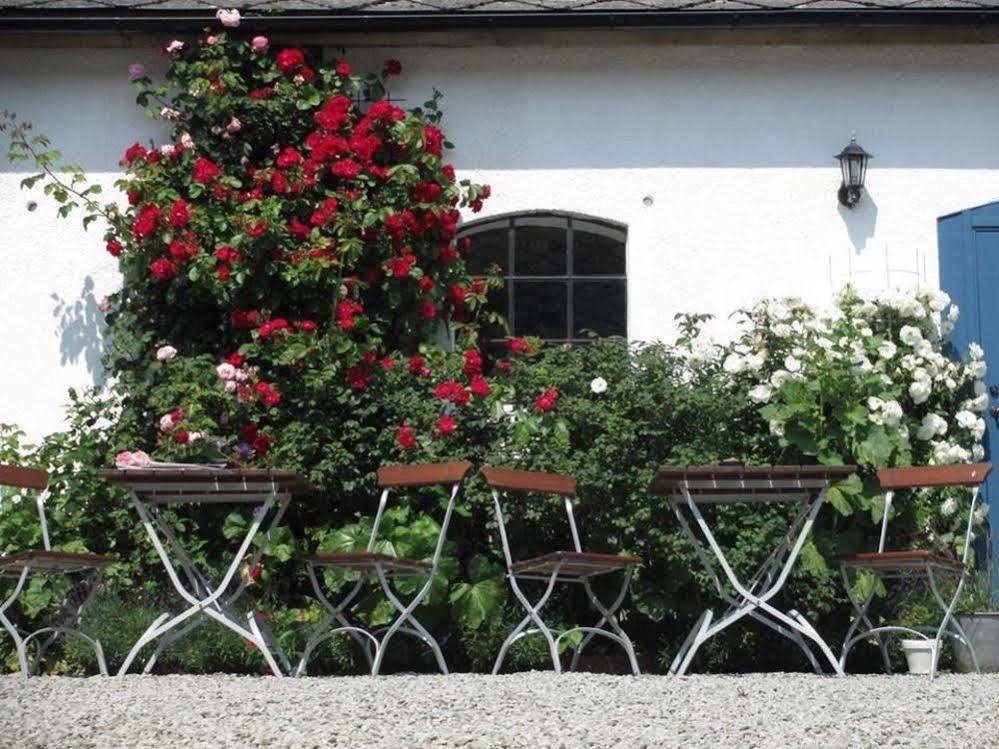 Hammenhög Raevakra B&B מראה חיצוני תמונה